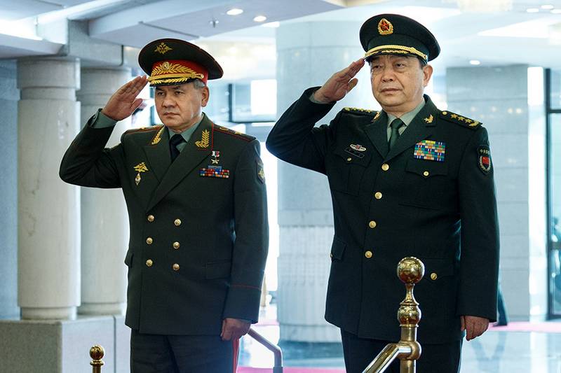 Шойгу: Военные учения России и Китая теперь будут регулярными