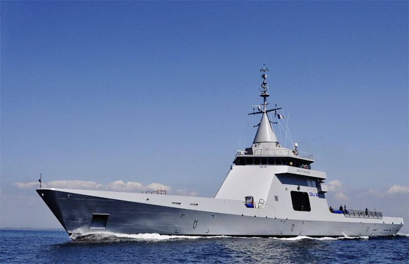 Франция собирается продать Азербайджану боевые корабли