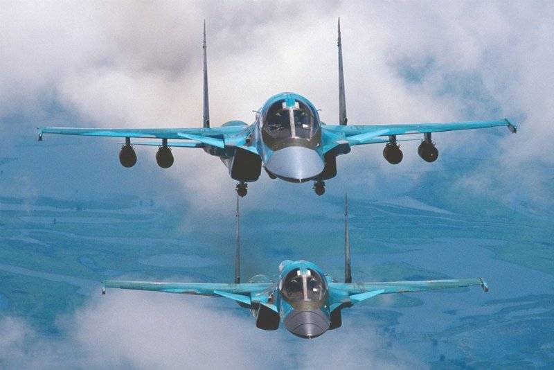 Два новых бомбардировщика Су-34 поступили на вооружение в ЦВО