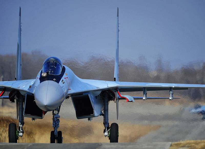 Укрепляем западные фланги? Новые Су-35С пополнили авиаполк в ЗВО