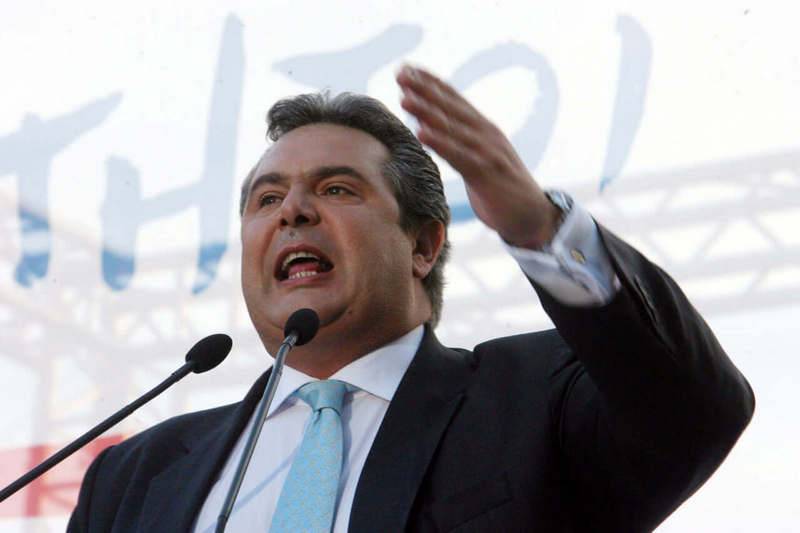 Министр обороны Греции призвал собрать средства на строительство кораблей