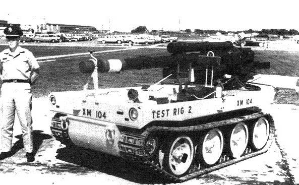 Самоходная артиллерийская установка XM104 (США)