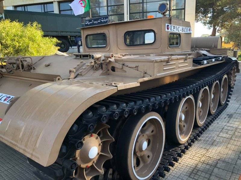 В Алжире танк Т-55 получил новую специальность
