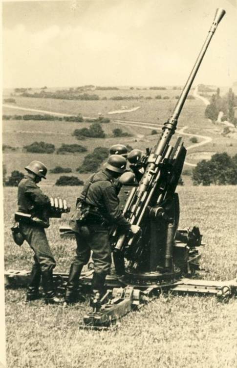Немецкие малокалиберные зенитные установки против советской авиации (часть 7)