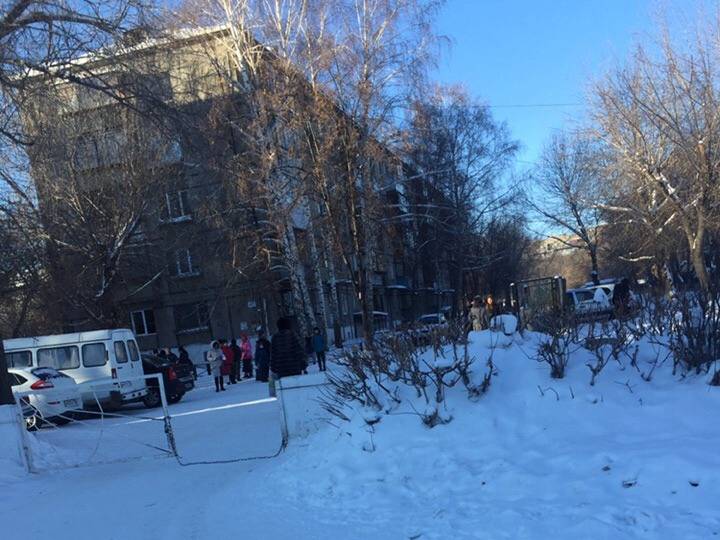 СМИ: В Магнитогорске эвакуировали школу и больницу после сообщений о бомбе