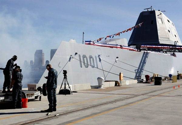 На вооружение ВМС США принят "самый боеспособный" корабль