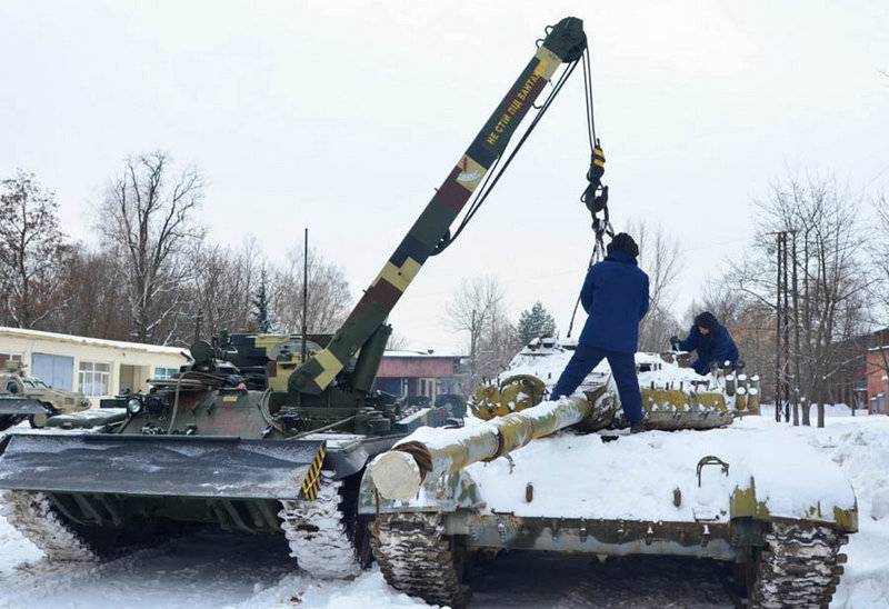 ВСУ принимают на вооружение новую БРЭМ "Лев", разработанную во Львове
