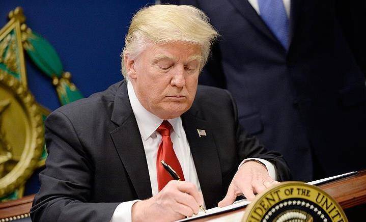 Президент США подписал меморандум о создании космических сил