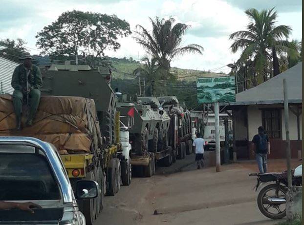 Мадуро направил войска к границе с Бразилией