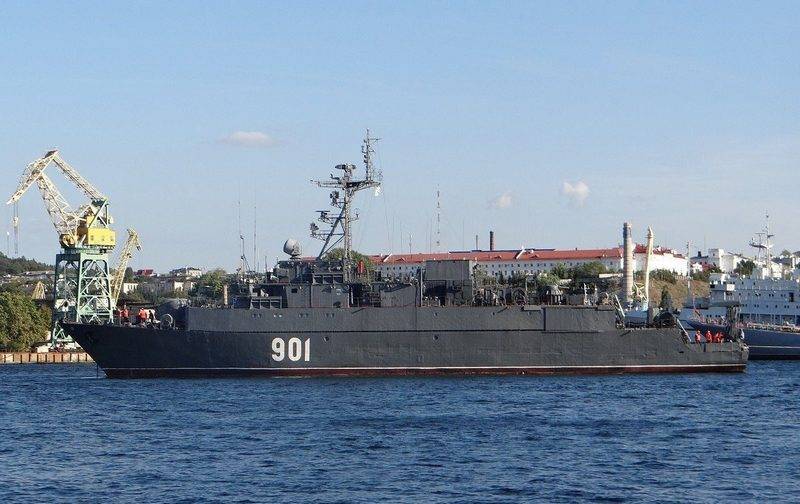 Морской тральщик "Железняков" проекта 12660 вышел со среднего ремонта
