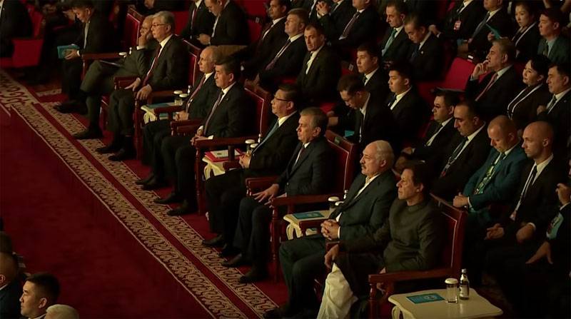 Путину "удалось невозможное" - собрать лидеров КНР, Индии и Пакистана в Бишкеке