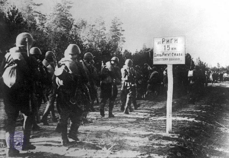 В Латвии назвали освобождение Риги от фашистов "началом советской оккупации"