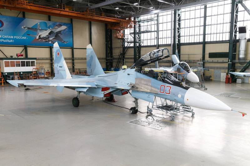 ОКБ Сухого разрабатывает новую модификацию истребителя Су-30СМ