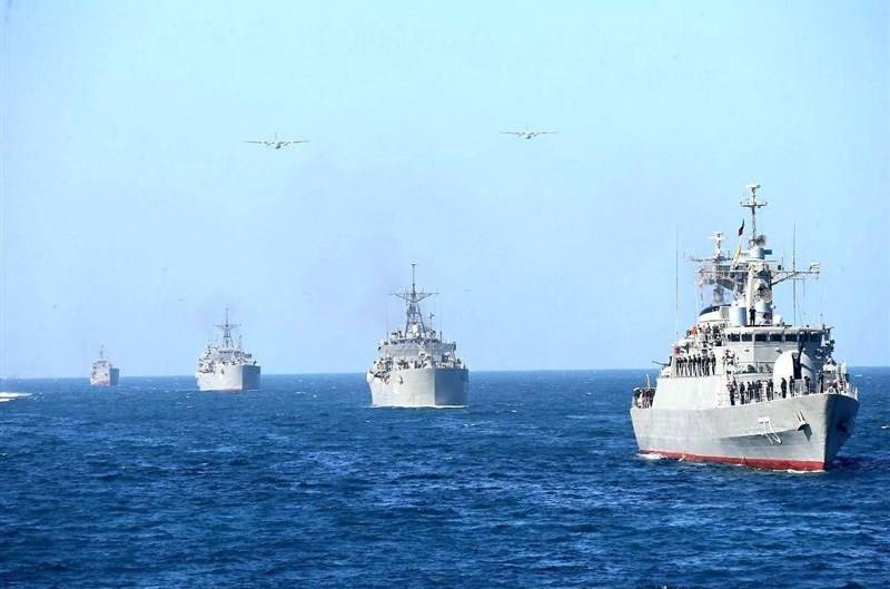 Иран выведет на военно-морской парад до двухсот кораблей на фоне угроз США