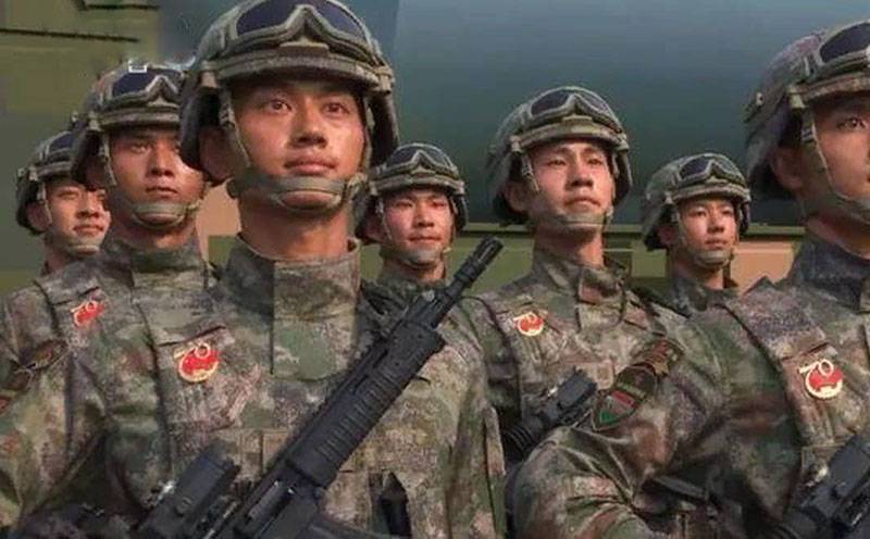 "За МБР и беспилотниками не заметили стрелковую новинку": новая штурмовая винтовка КНР