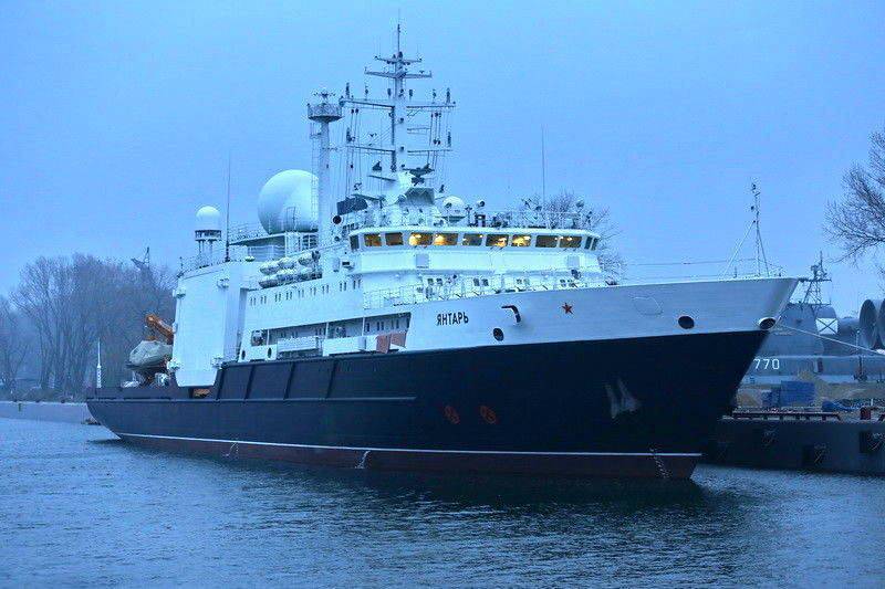 НА ССЗ "Янтарь" спущены на воду два океанографических судна для ГУГИ МО РФ