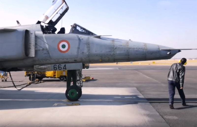 В Индии сообщили об окончательной дате снятия с вооружения МиГ-27