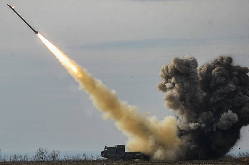 На Украине предложили разработать ракету для удара по российским АЭС