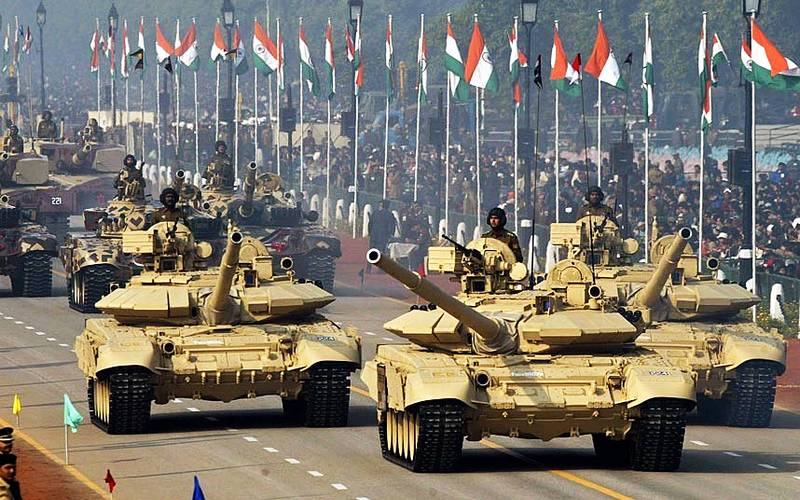 Индия выплатит России 1,2 млрд. долларов за передачу технологий танка Т-90С