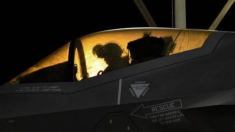 В США проведены крупные учения F-35 с предположительной отработкой уничтожения С-300 Ирана