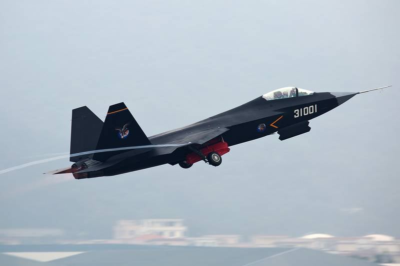 Китай намерен разработать боевой авиационный лазер
