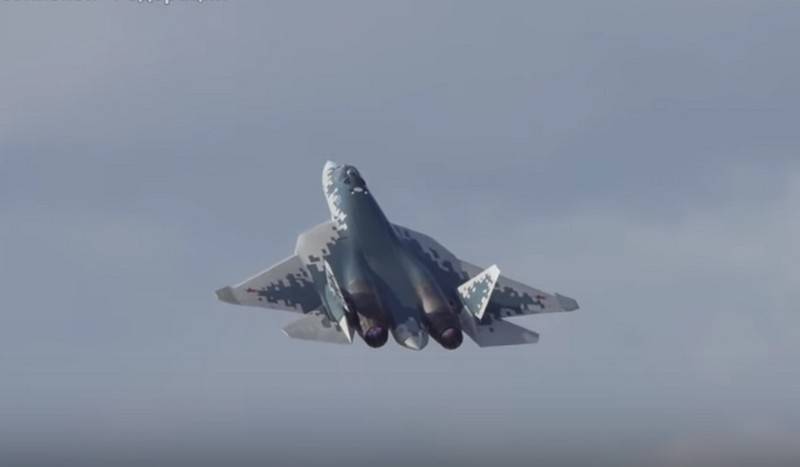 В Сети появилось видео полетов истребителей пятого поколения Су-57