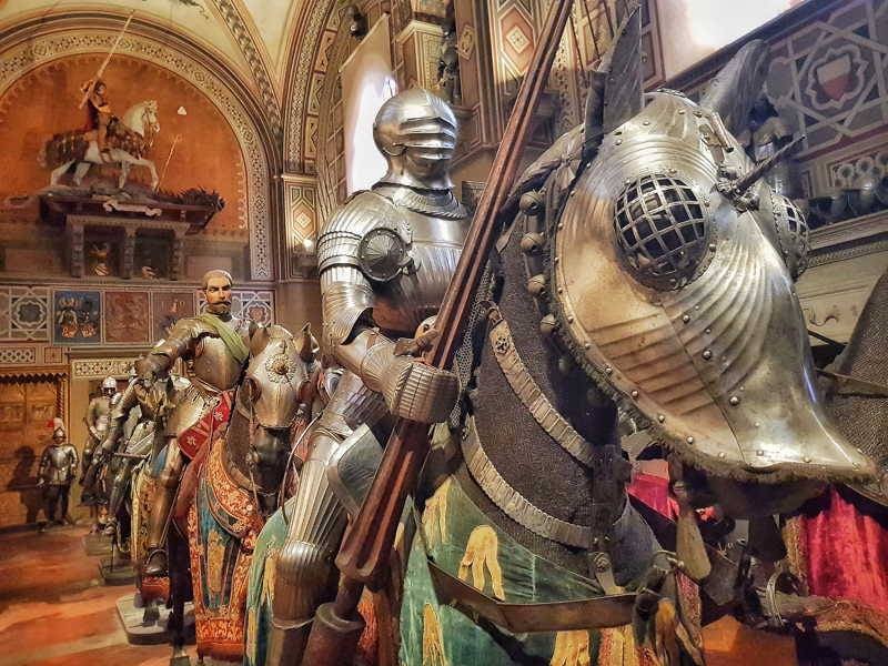 Музей Стибберта во Флоренции: рыцари на расстоянии вытянутой руки