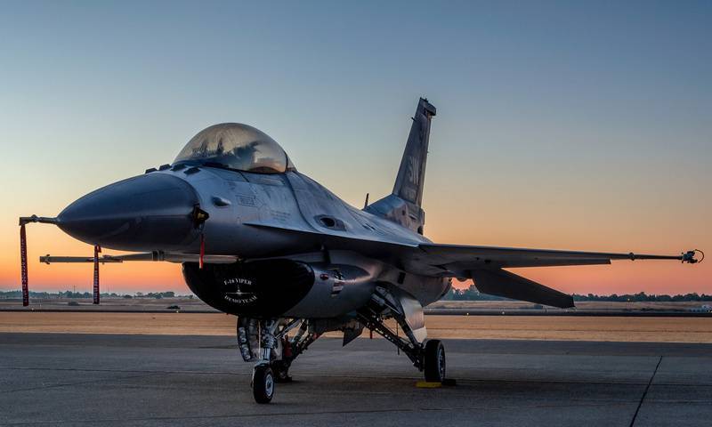 США одобрили поставку истребителей F-16 на 62 млрд. долларов