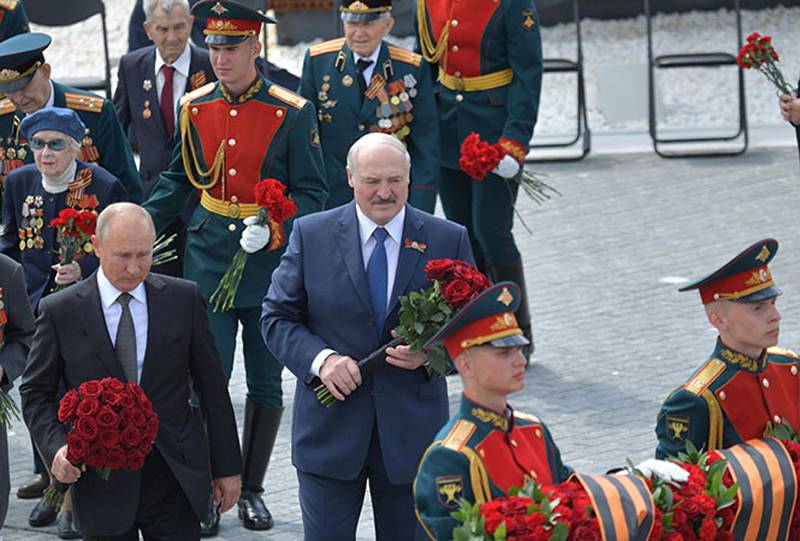 Лукашенко «вспомнил» о Союзном государстве и заявил о необходимости связаться с Путиным