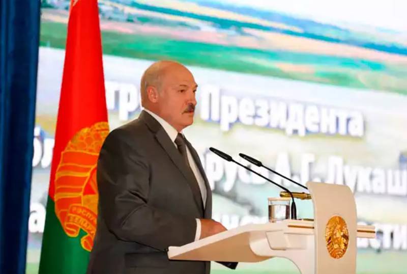 Лукашенко на МЗКТ: Если не хотите работать, хотите уйти - двери открыты