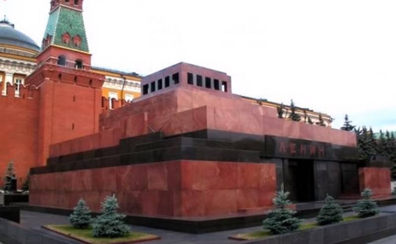 В России объявлен конкурс на лучшую концепцию дальнейшего использования Мавзолея «без Ленина»