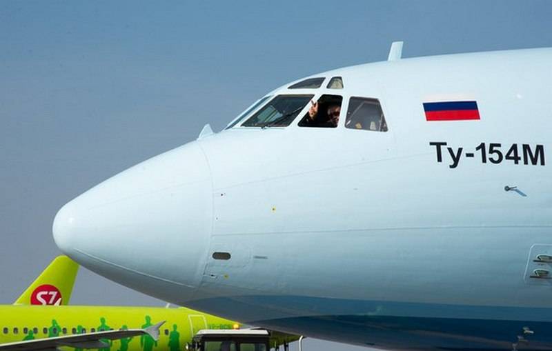 Единственный оставшийся в России гражданский Ту-154 совершил последний полёт