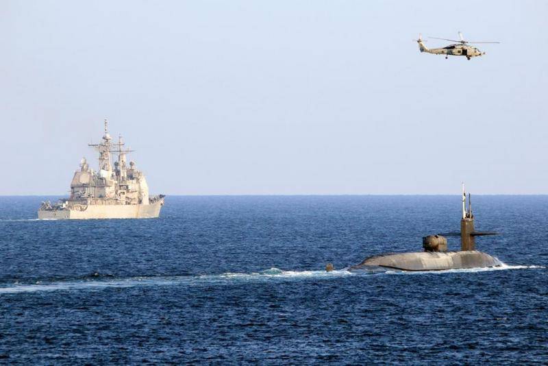 ВМС США отправили в Персидский залив атомную субмарину и два крейсера УРО