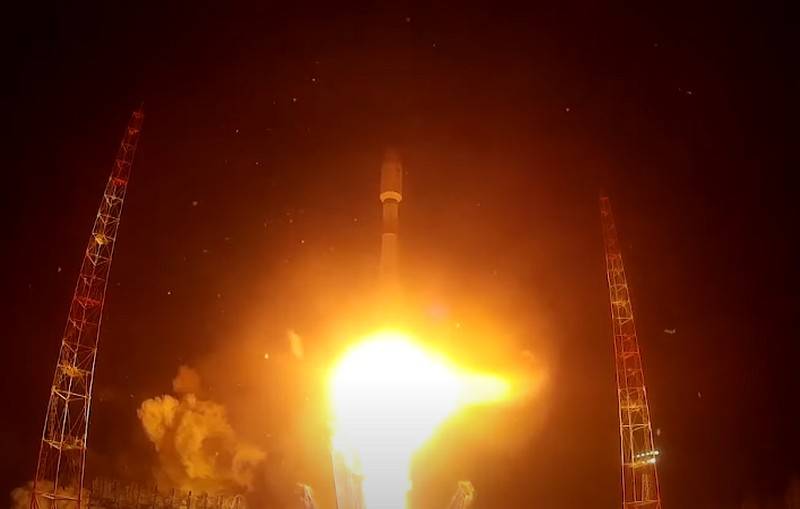 Ракета-носитель «Союз-2.1б» успешно вывела на орбиту спутник Минобороны