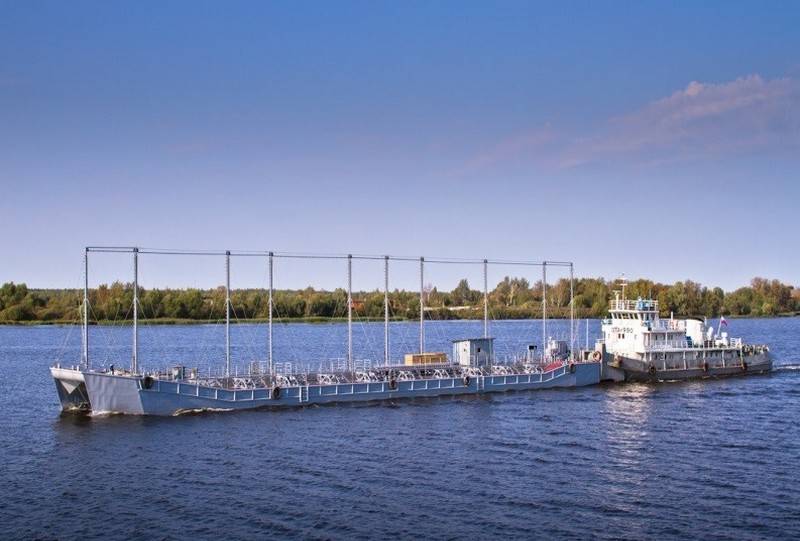 Крымский мост прикрыли от ракетного удара морским «щитом» из уголковых отражателей