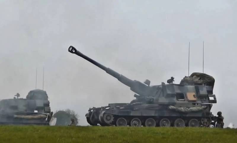 Глава британского Минобороны Уоллес анонсировал отправку на Украину «десятков» артиллерийских орудий