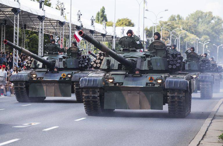 Польша: примеряем роль Щита Европы и танковой сверхдержавы