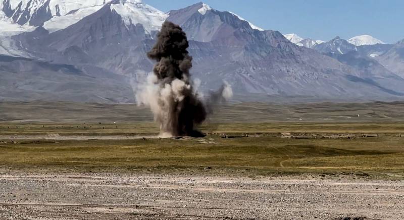 На границе Киргизии и Таджикистана прекратились артиллерийские и миномётные обстрелы