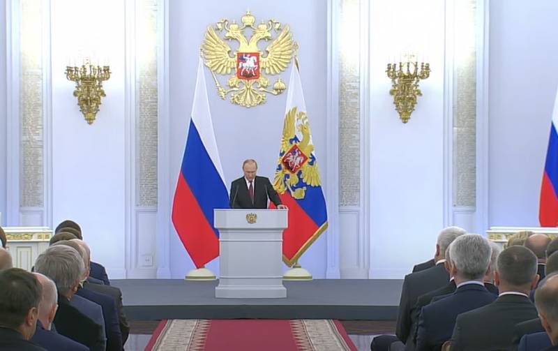 За рубежом обсуждаются слова президента РФ об американском прецеденте применения ядерного оружия и подрыве газопроводов англосаксами