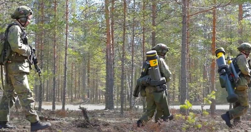 В Финляндии вслед за Швецией заявили о готовности отправки своих солдат в Польшу и Прибалтику
