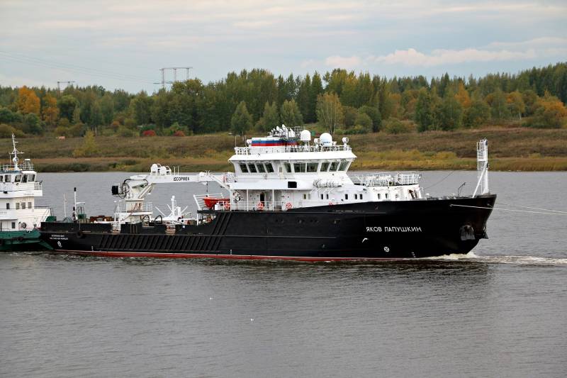 Малое гидрографическое судно «Яков Лапушкин» проекта 19910 отправилось на Балтику для прохождения испытаний