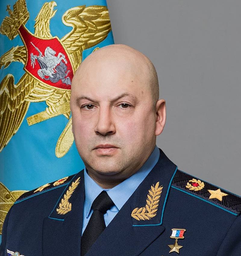 «Он был рожден, чтобы служить Родине» - Пригожин высказался о новом командующем войсками СВО Суровикине