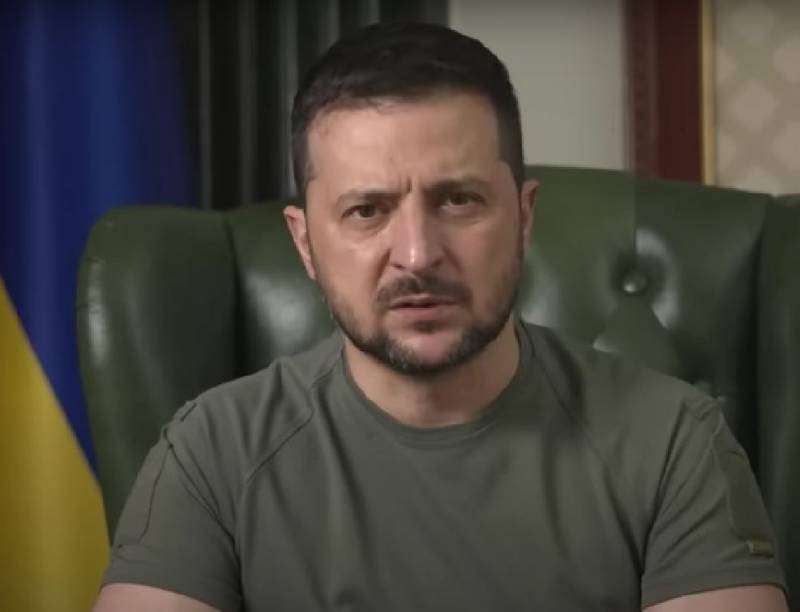 Зеленский выступил с обращением к гражданам после ударов по объектам в ряде городов Украины