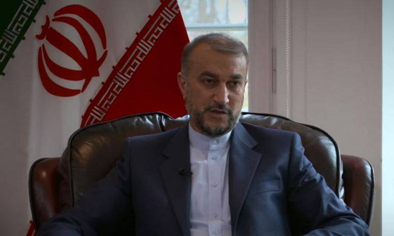 Иранский МИД призвал граждан страны в срочном порядке покинуть территорию Украины
