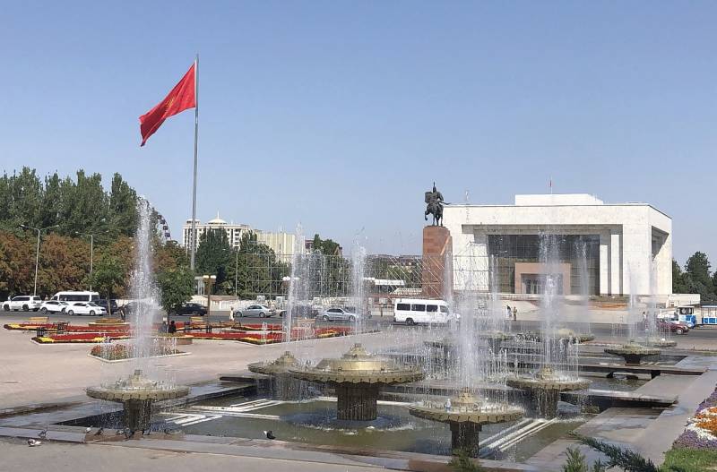 Власти Киргизии обеспокоены количеством россиян, въезжающих в республику после объявления в РФ частичной мобилизации