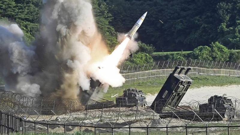 Украина запросила у США поставку ракет ATACMS в обмен на право контролировать выбор целей для них