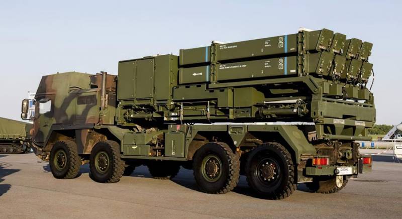 Германия ускорит поставку Киеву первой зенитной системы IRIS-T в связи с ракетными ударами ВС России