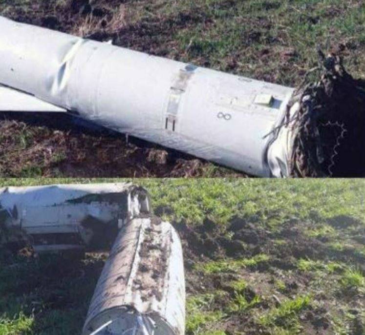 Украинские власти выдали фото разгонных блоков ЗУР ПВО за сбитые ракеты «Калибр» и Х-101