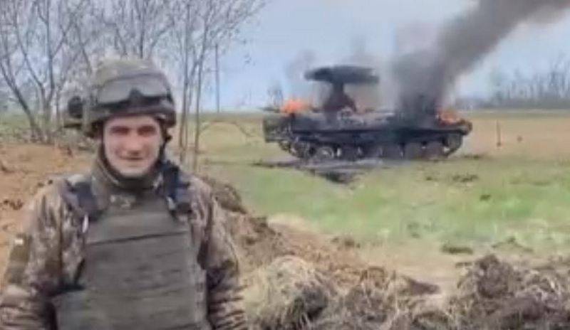 Российский дрон-камикадзе «Ланцет» уничтожил украинский ЗРК в прямом эфире
