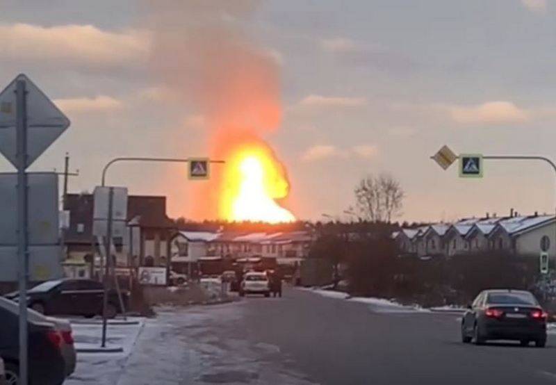Сильнейший взрыв произошёл на газопроводе под Санкт-Петербургом